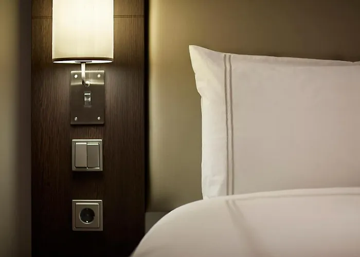 Premier Inn Mannheim City Centre